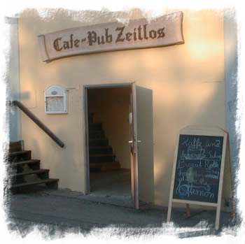 Cafe-Pub Zeitlos - Eingang